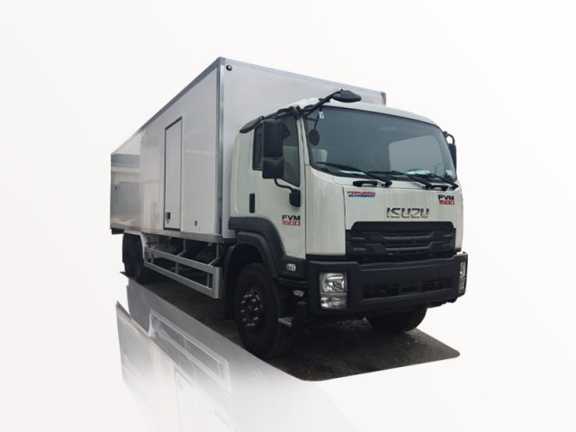 Xe Tải Isuzu FVM34WE4 15 Tấn Thùng Kín