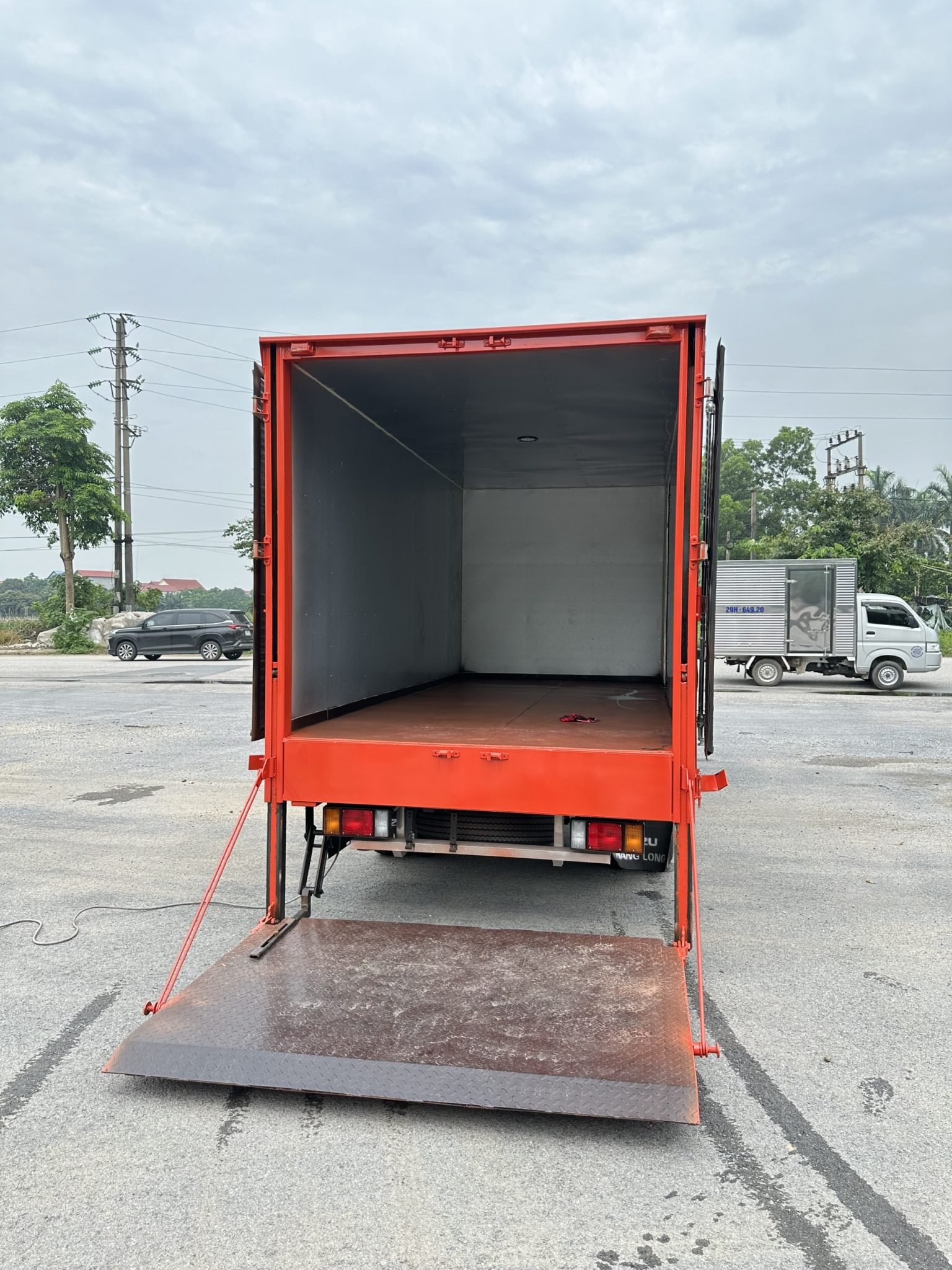 qmh-bn-sau-1536x2048